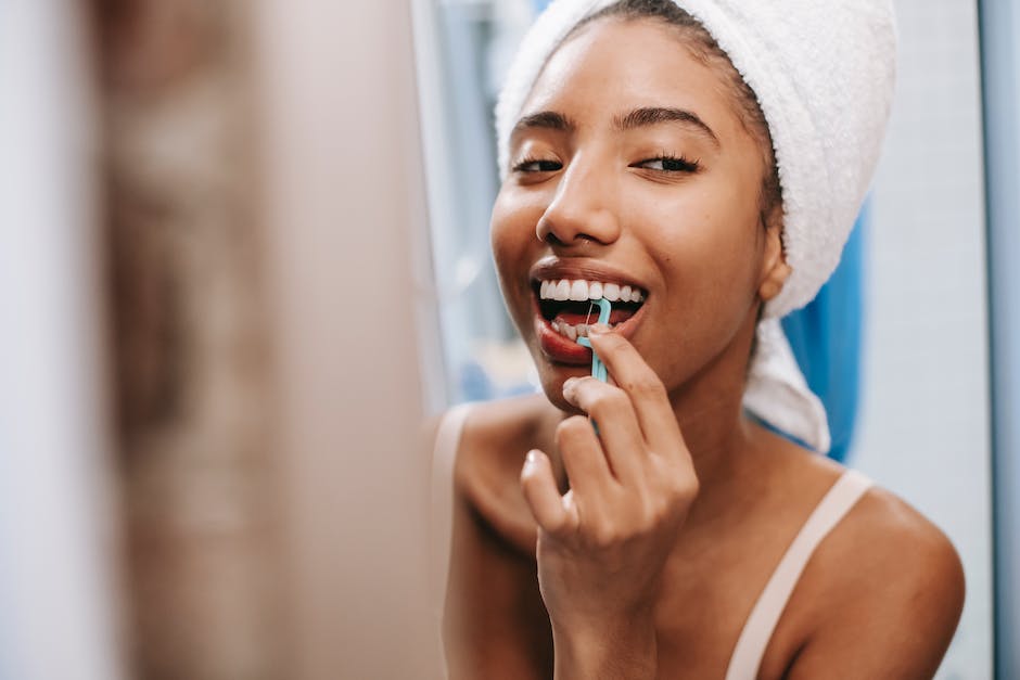 Zähne weiß bekommen - Tipps